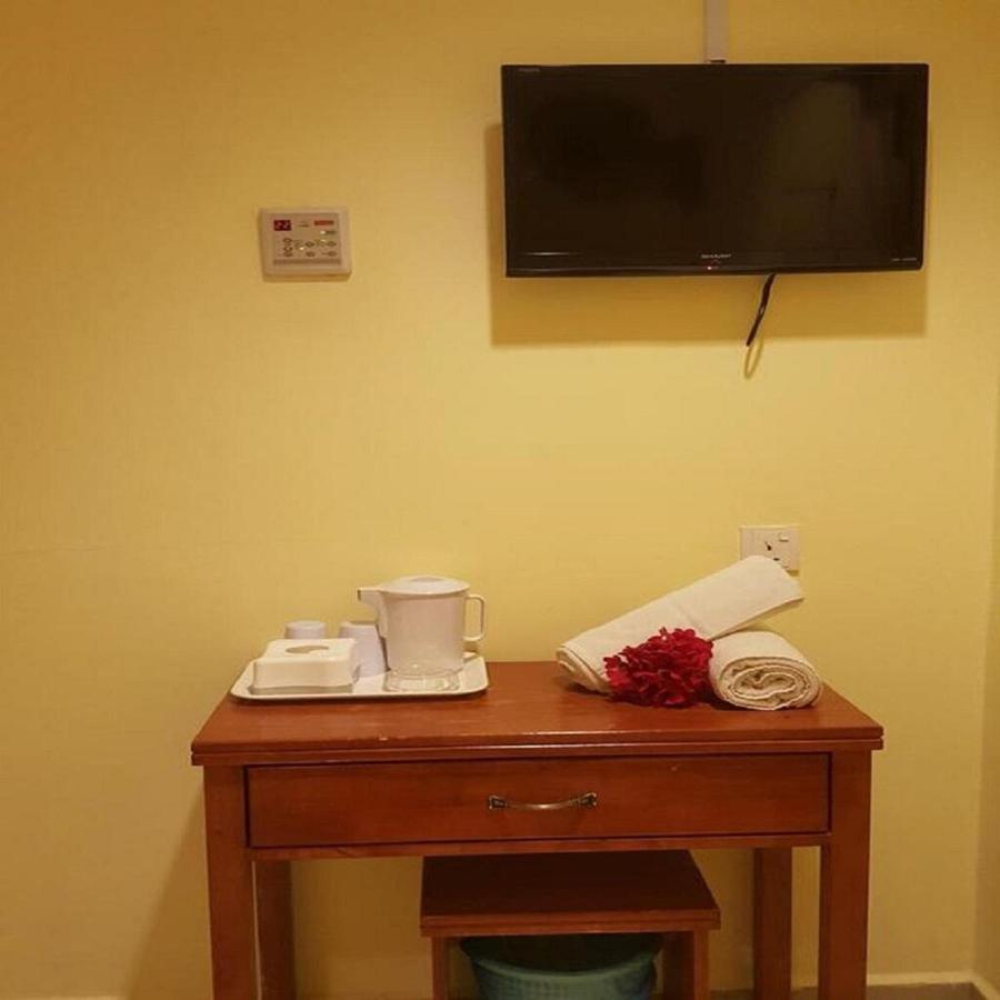 Sun Inns Hotel Kepong Near Hospital Sungai Buloh Kuala Lumpur Exteriör bild